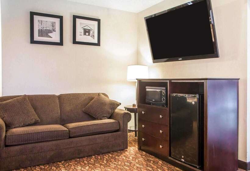 호텔 Quality Inn
