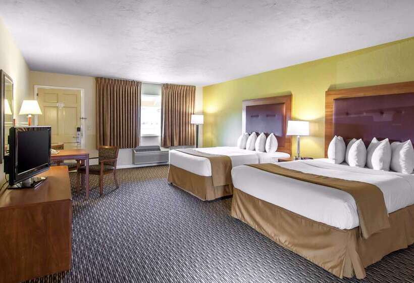 فندق Quality Inn & Suites At Coos Bay