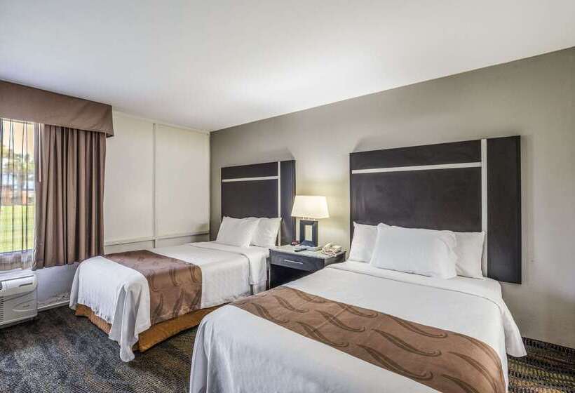 ホテル Quality Inn & Suites Conference Center Thomasville
