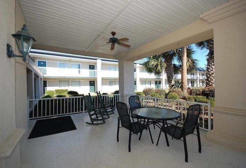 ホテル Quality Inn & Suites Conference Center Thomasville