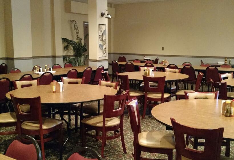 ホテル Quality Inn & Suites Conference Center Thomasville