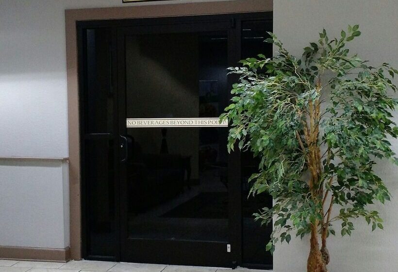 ホテル Quality Inn & Suites Conference Center Thomasville