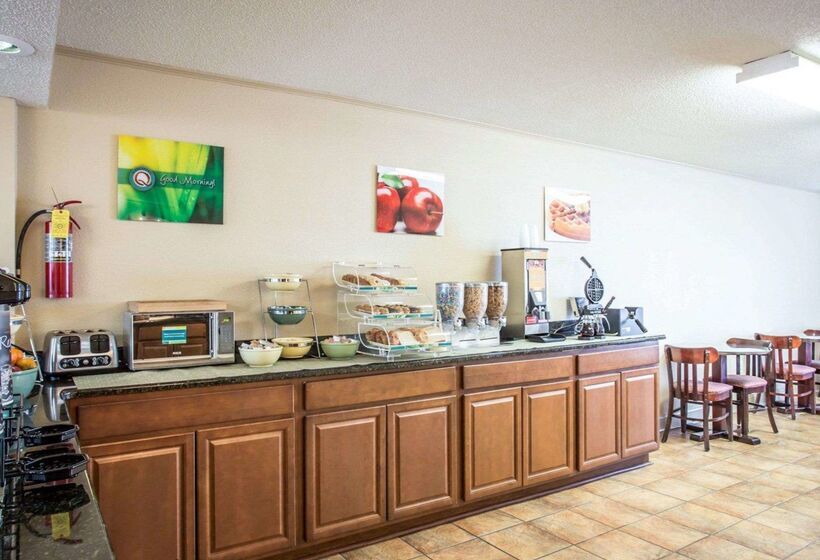 هتل Quality Inn & Suites