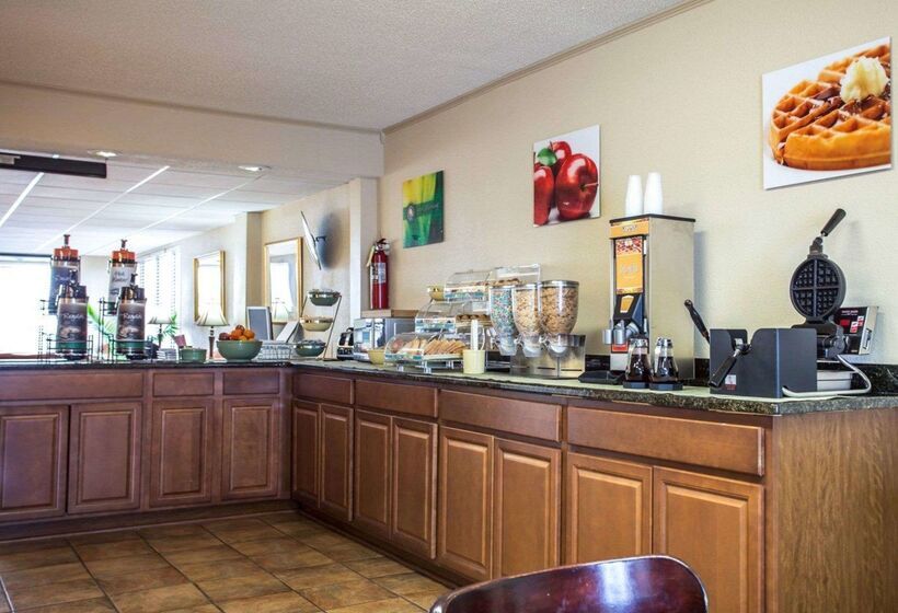 هتل Quality Inn & Suites