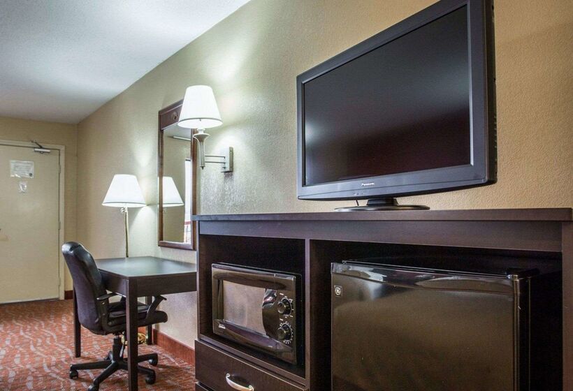 هتل Quality Inn & Suites