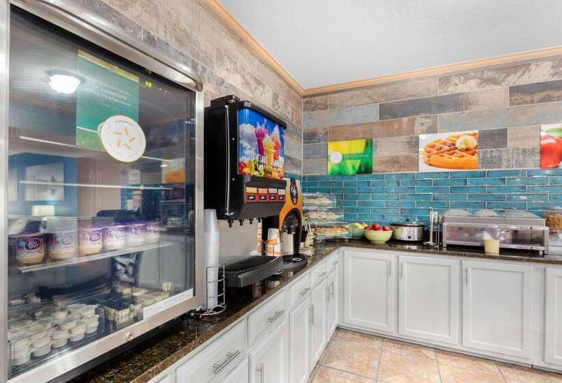 فندق Quality Inn West Memphis I40