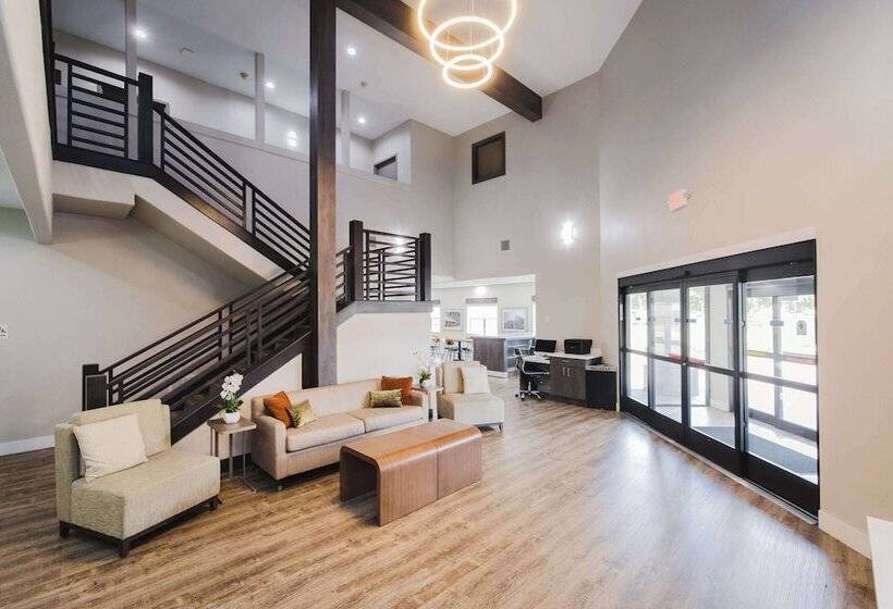 هتل Quality Suites Houston Hobby Airport