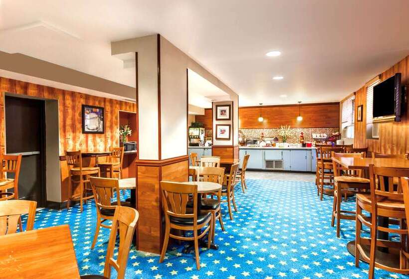 هتل Ramada By Wyndham Jersey City