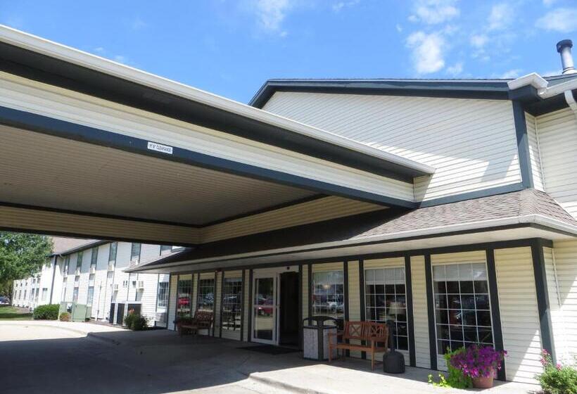 هتل Ramada By Wyndham Springfield North