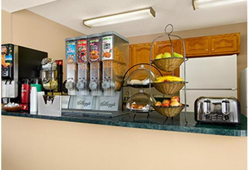 هتل Ramada Limited Columbia