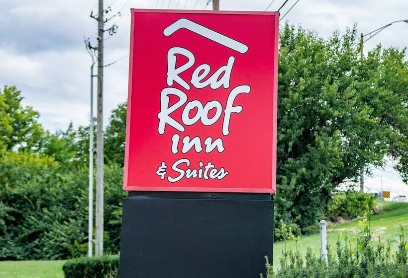 בית מלון כפרי Red Roof Inn & Suites Indianapolis Airport