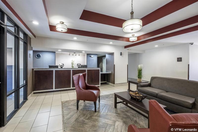 酒店 Red Roof Inn & Suites Savannah Airport