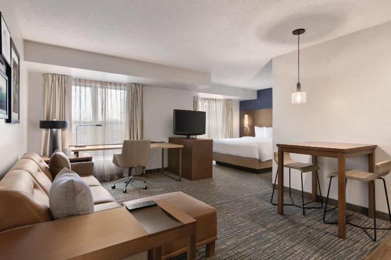 هتل Residence Inn Buffalo Galleria Mall