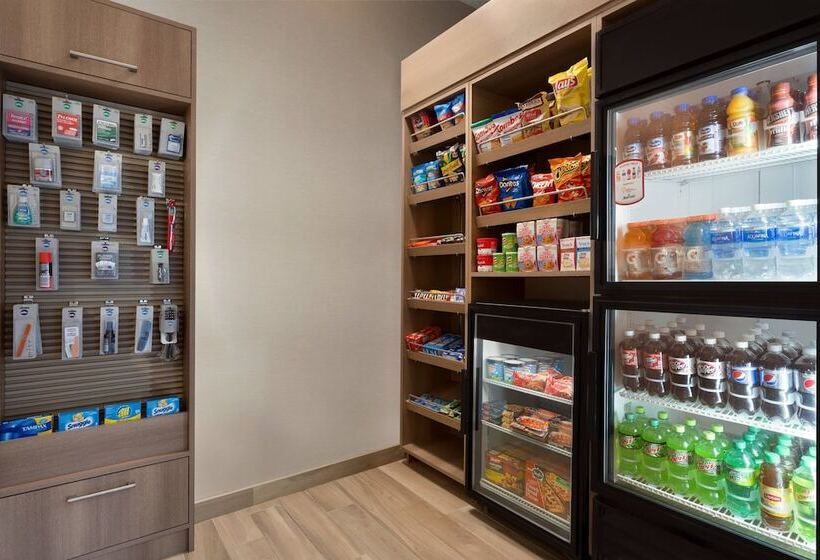 هتل Residence Inn By Marriott Buffalo Galleria Mall