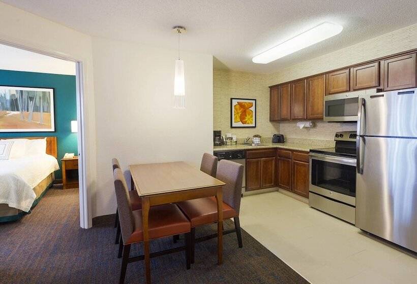 هتل Residence Inn By Marriott Lakeland