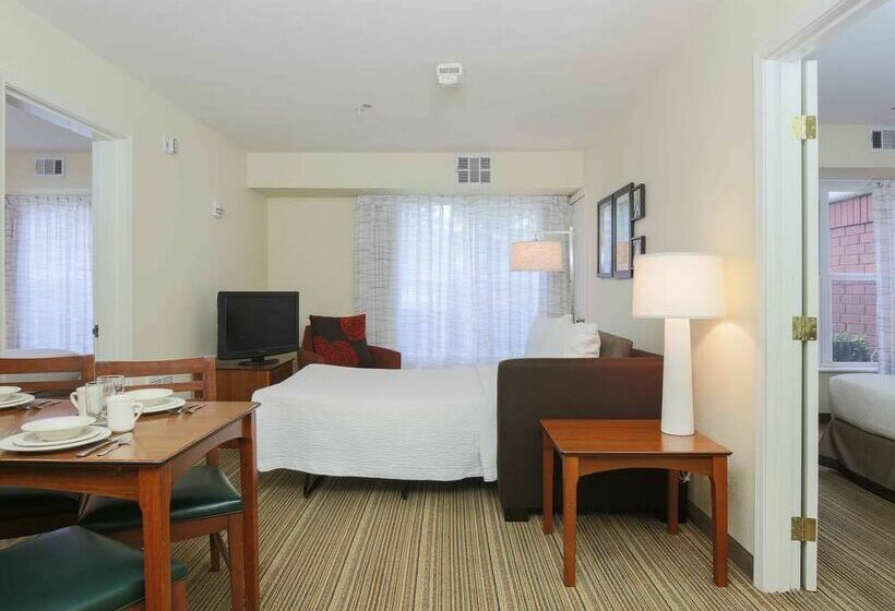 Отель Residence Inn By Marriott Salinas Monterey