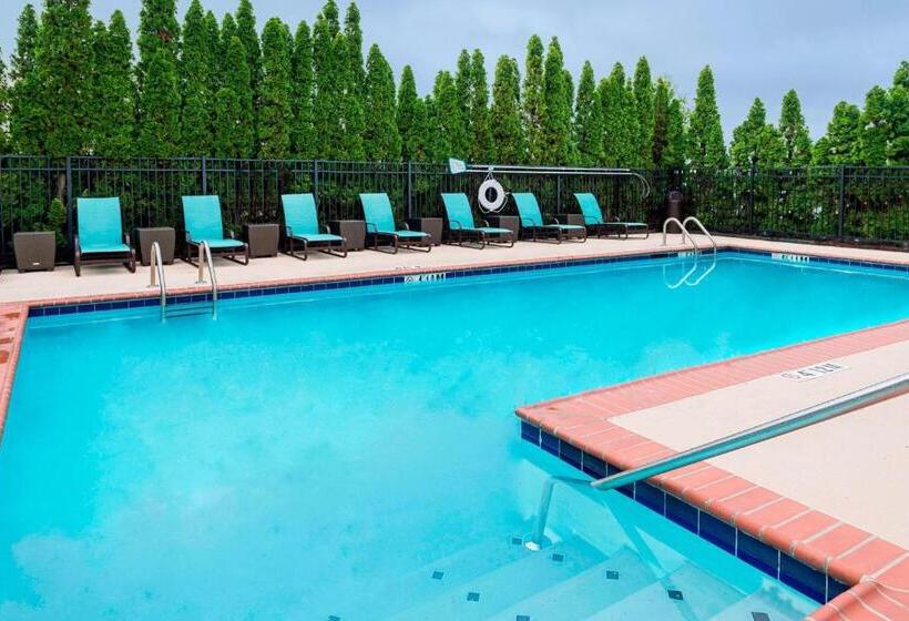 هتل Residence Inn Huntsville