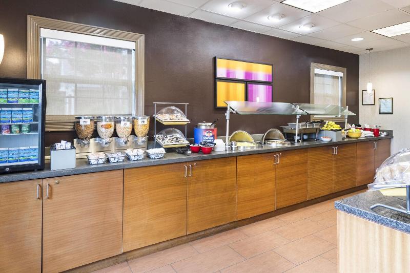 هتل Residence Inn Huntsville