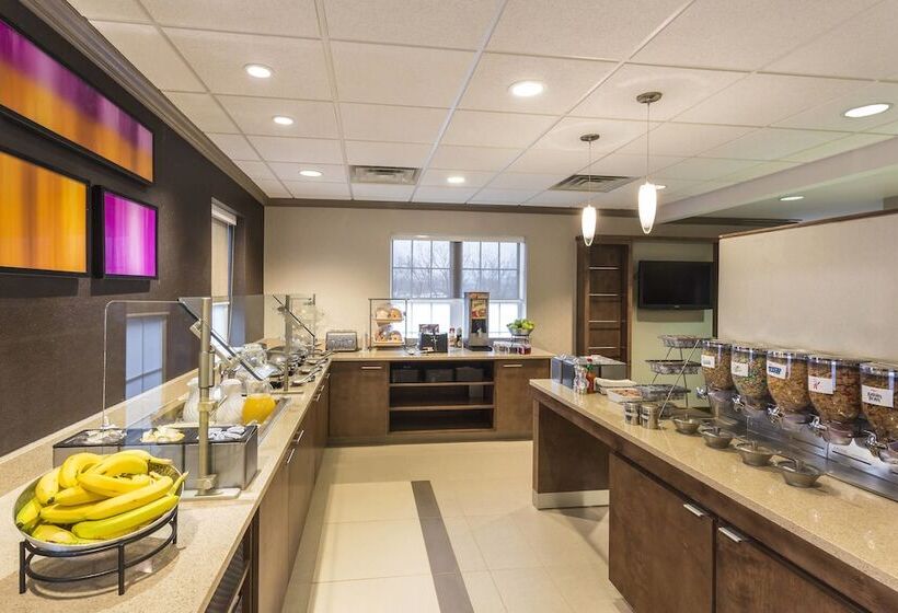هتل Residence Inn Louisville Northeast