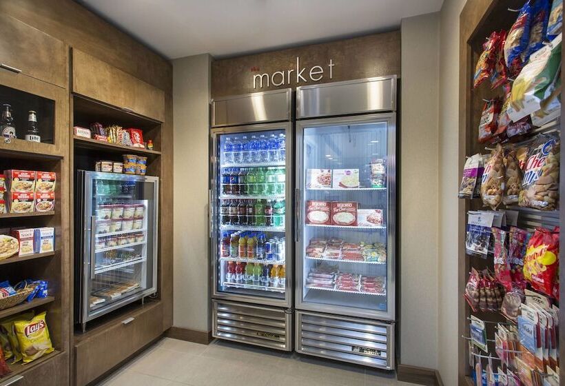 هتل Residence Inn Louisville Northeast