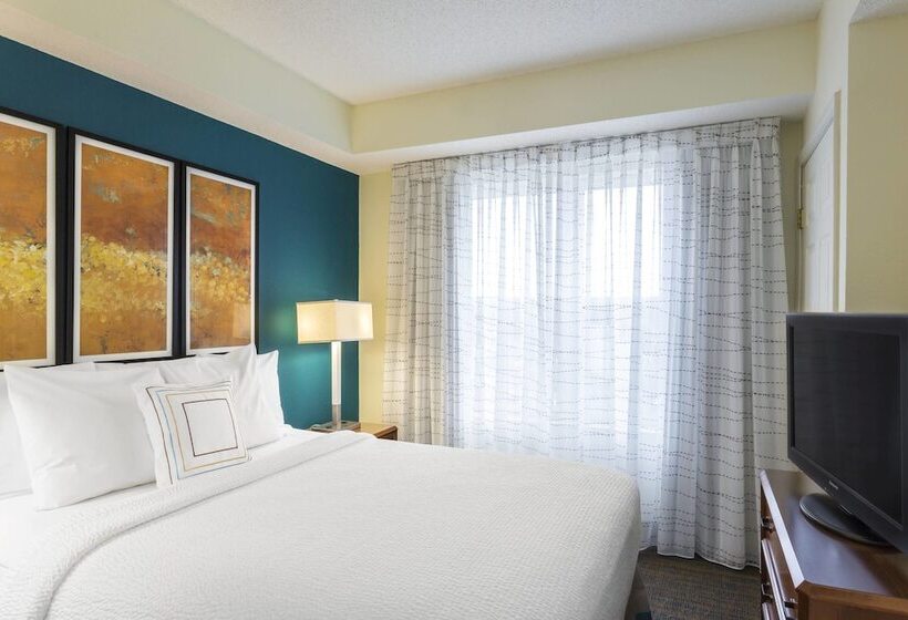 هتل Residence Inn Louisville Northeast
