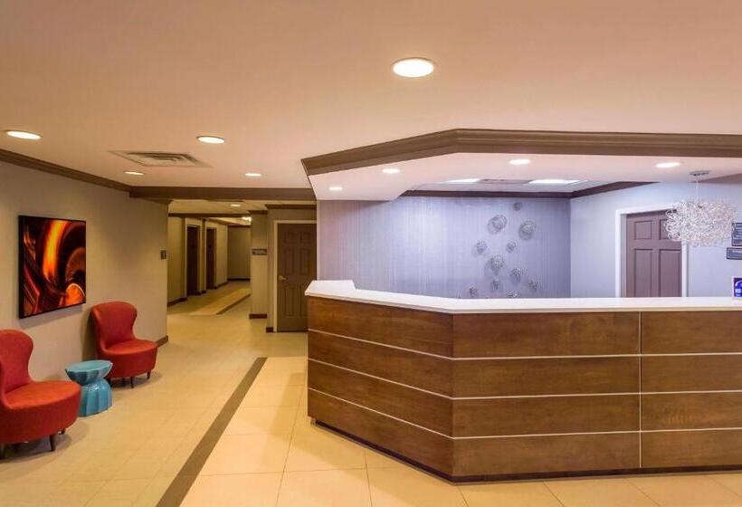 هتل Residence Inn Louisville Northeast