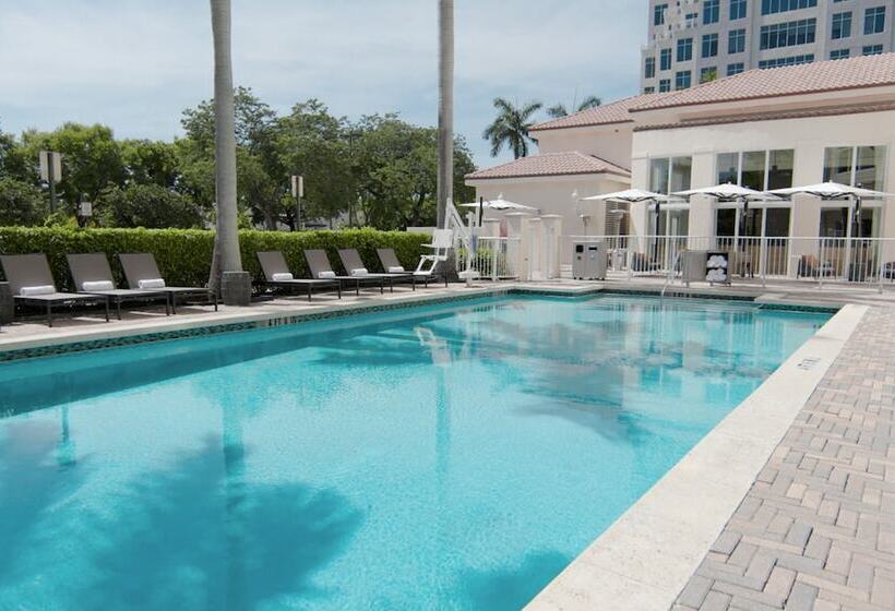 هتل Residence Inn Miami Aventura Mall