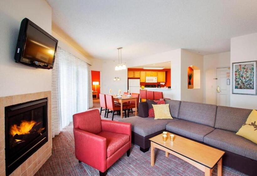 בית מלון כפרי Sonesta Es Suites Phoenix Goodyear