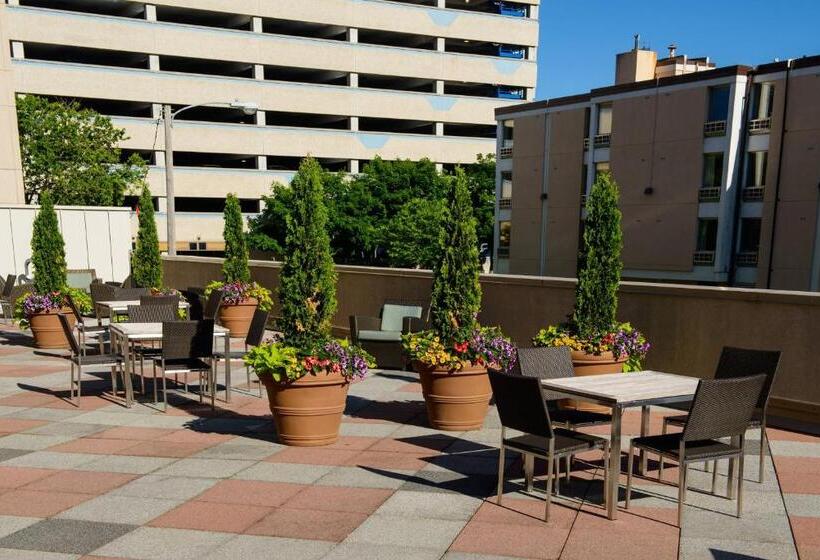 هتل Residence Inn Rochester Mayo Clinic Area