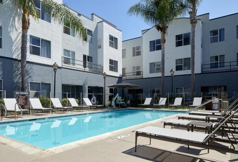 בית מלון כפרי Residence Inn San Diego Carlsbad