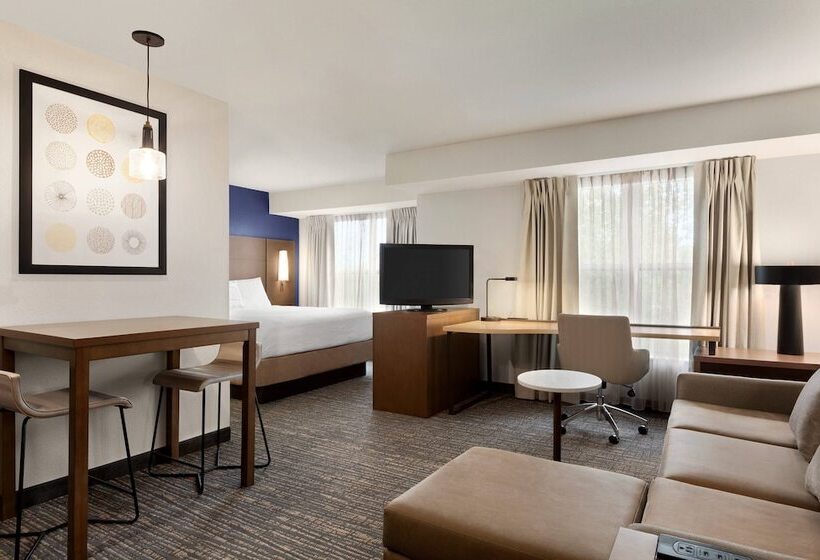 Отель Residence Inn By Marriott Vacaville