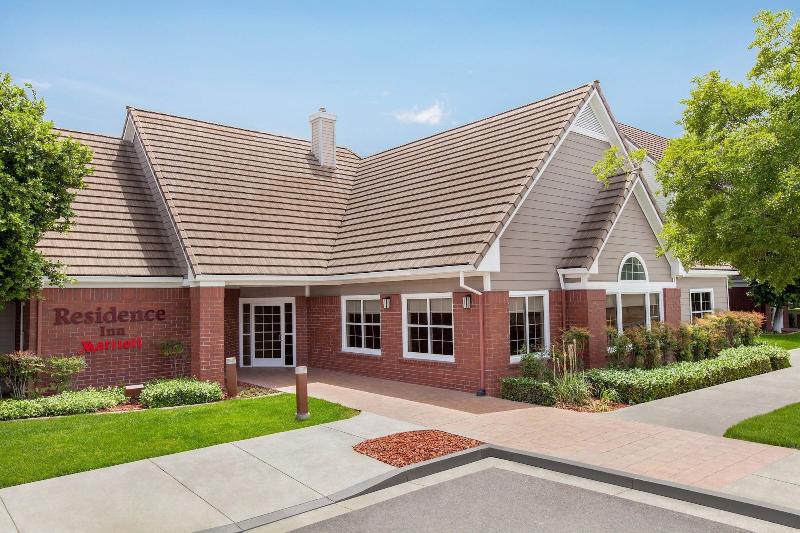 Отель Residence Inn By Marriott Vacaville