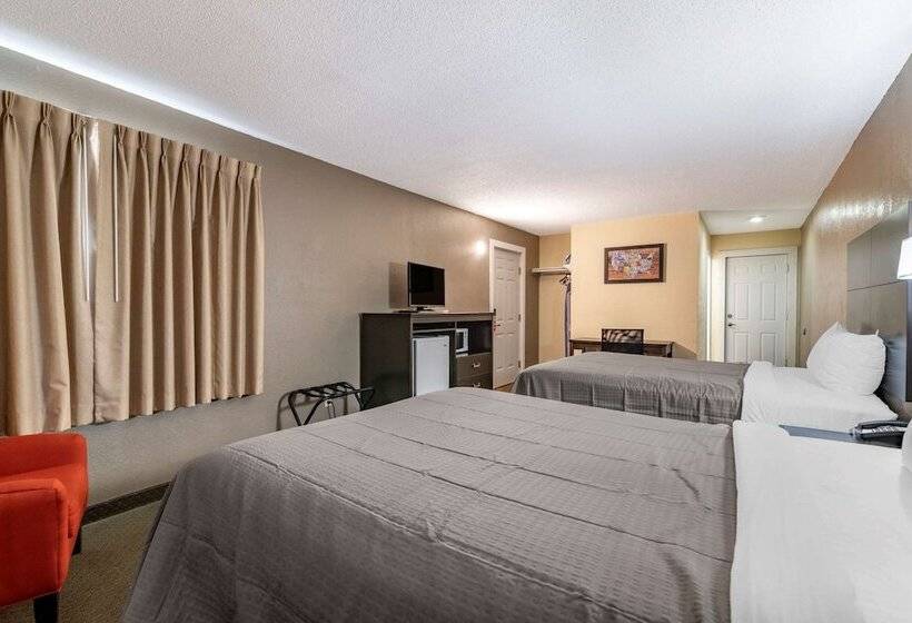 هتل Rodeway Inn Lake George Outlets