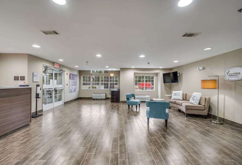 فندق Sleep Inn & Suites