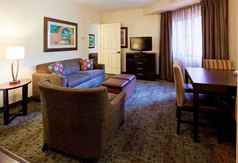Отель Sonesta Es Suites Atlanta Alpharetta Avalon