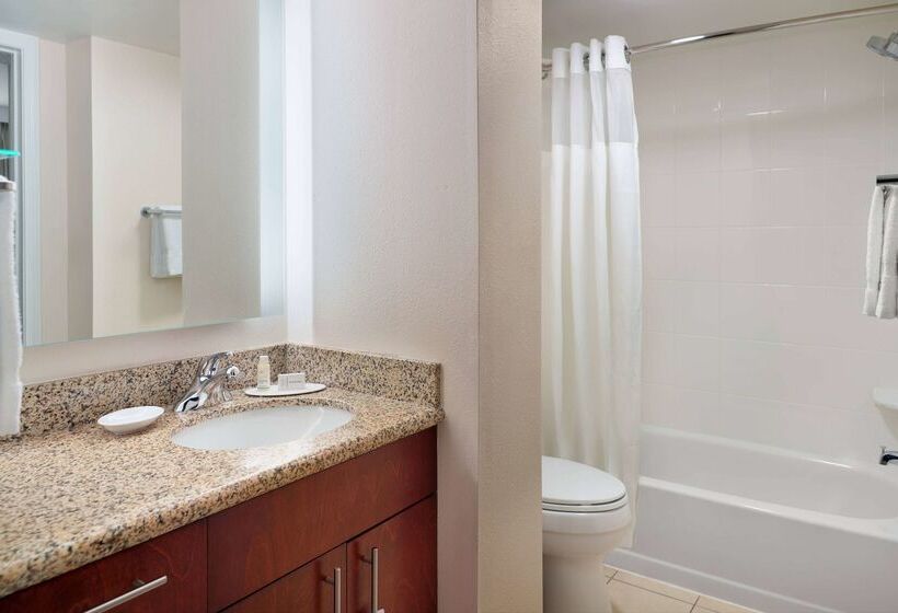 בית מלון כפרי Sonesta Es Suites Atlanta Alpharetta Windward