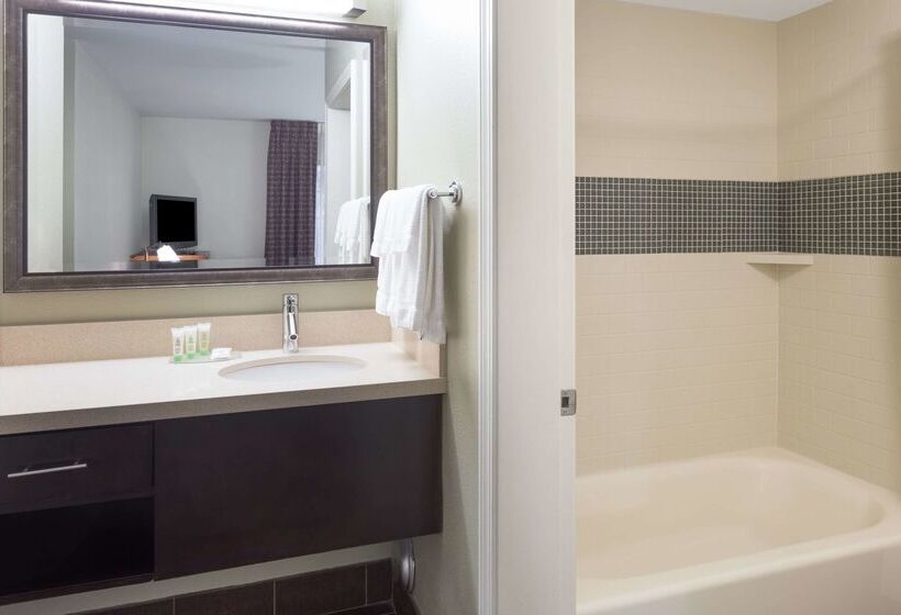 هتل Sonesta Es Suites Atlanta  Perimeter Center