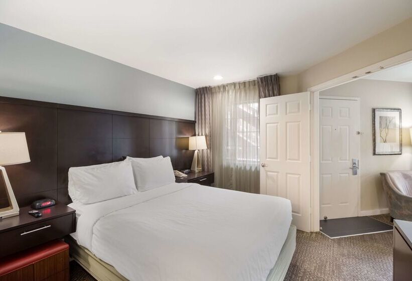 هتل Sonesta Es Suites Torrance Redondo Beach