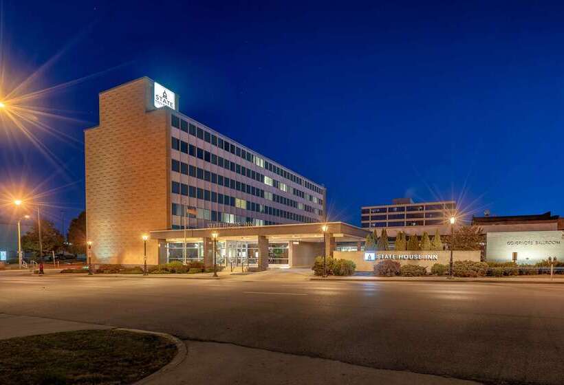 هتل State House Inn