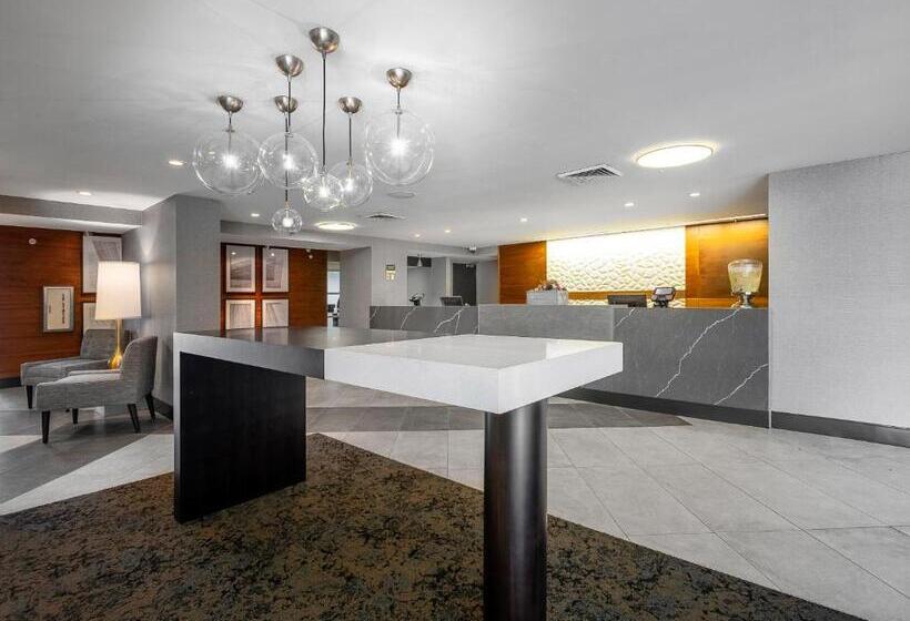 هتل State House Inn