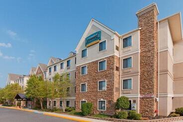 هتل Staybridge Suites Allentown Airport Lehigh Valley, An Ihg