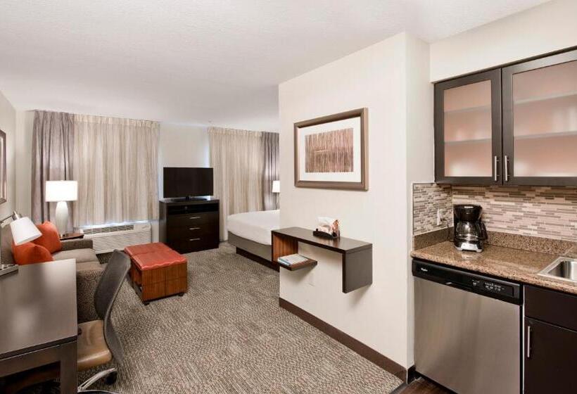 هتل Staybridge Suites   Charlotte Ballantyne, An Ihg