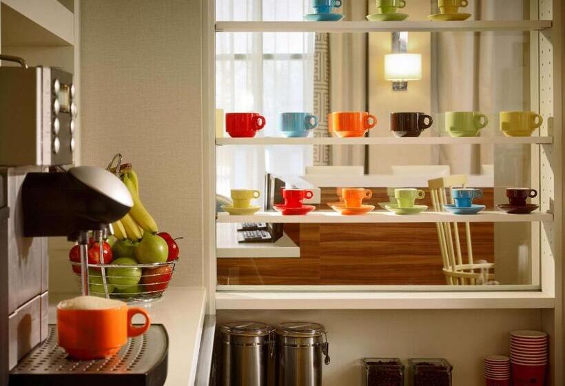 هتل Staybridge Suites Burlington   Boston, An Ihg