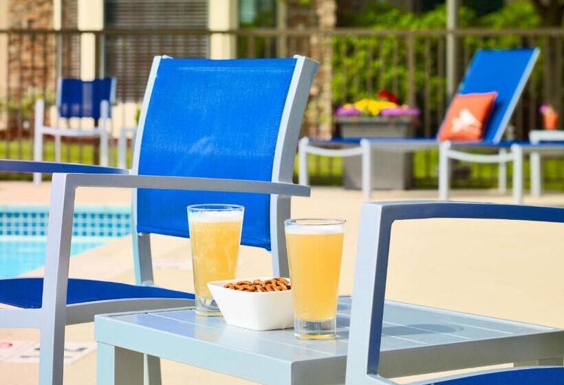هتل Staybridge Suites Burlington   Boston, An Ihg