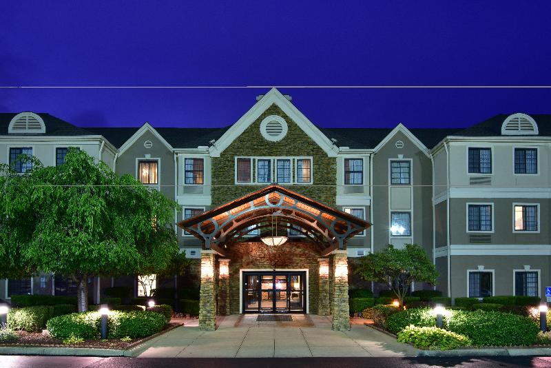 هتل Staybridge Suites Columbus Airport By Ihg