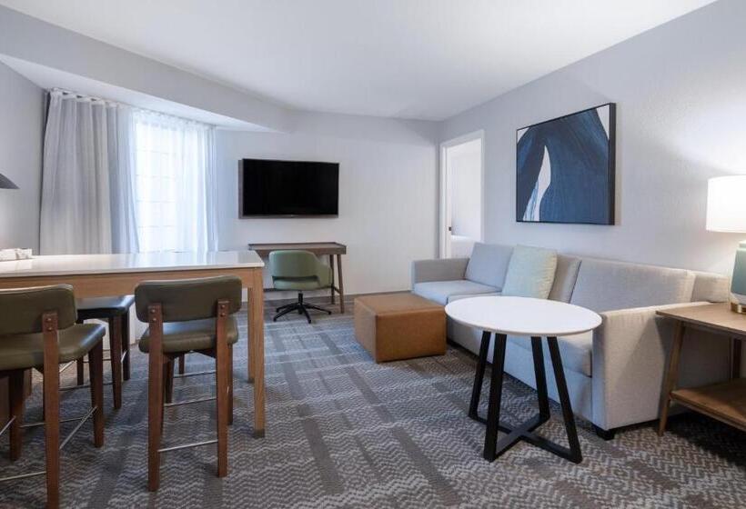 هتل Staybridge Suites Columbus Dublin, An Ihg