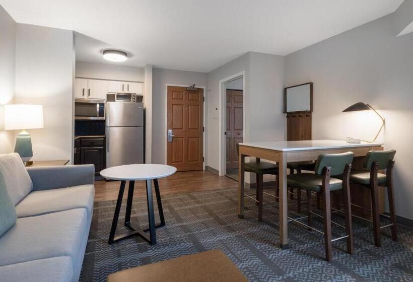 هتل Staybridge Suites Columbus Dublin, An Ihg