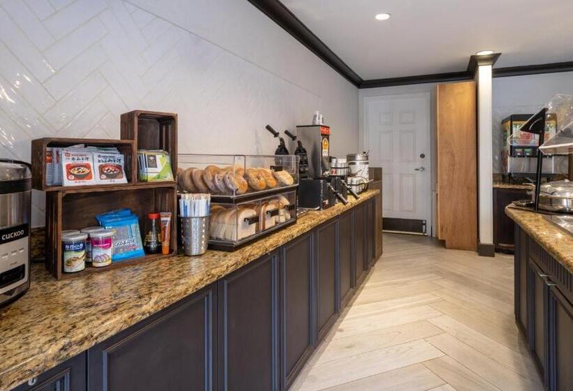 هتل Staybridge Suites Columbus Dublin, An Ihg