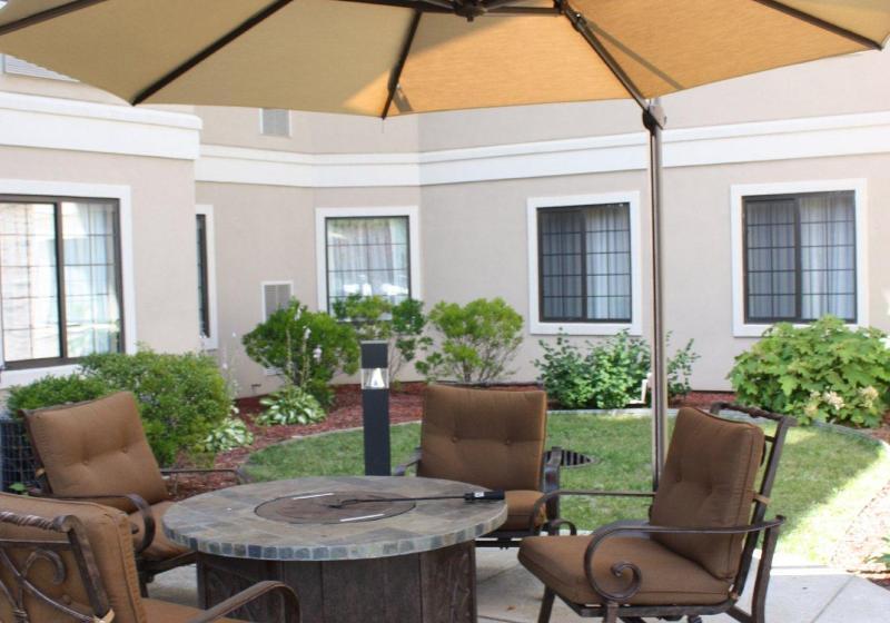 هتل Staybridge Suites Grand Rapids Kentwood, An Ihg