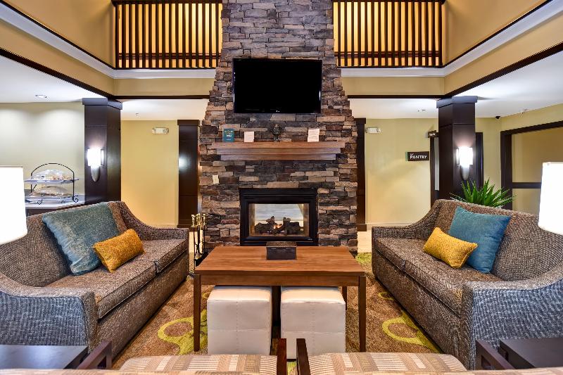 هتل Staybridge Suites Grand Rapids Kentwood, An Ihg